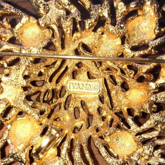 🐙🐚🐠 RIP IVANA Ocean Lovers pendant & brooch - Picture 11 of 11